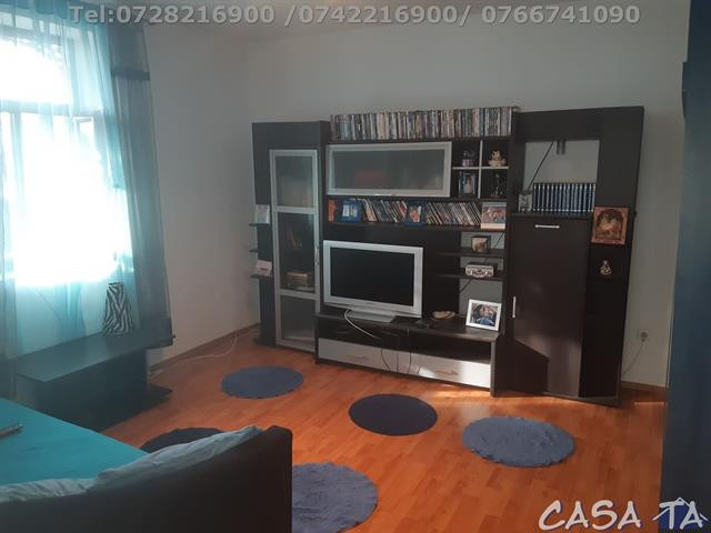 Ansamblu Rustic, Slobozia