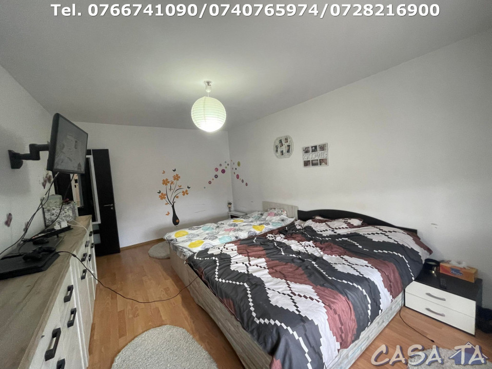 Apartament 3 Camere, Etaj 4, Strada 23 August