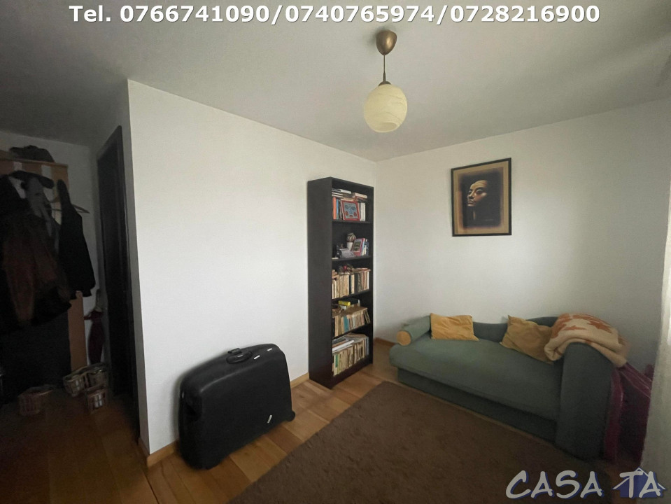 Vila De Lux, P+E, 5 Camere, Strada Barajelor - Semicentral