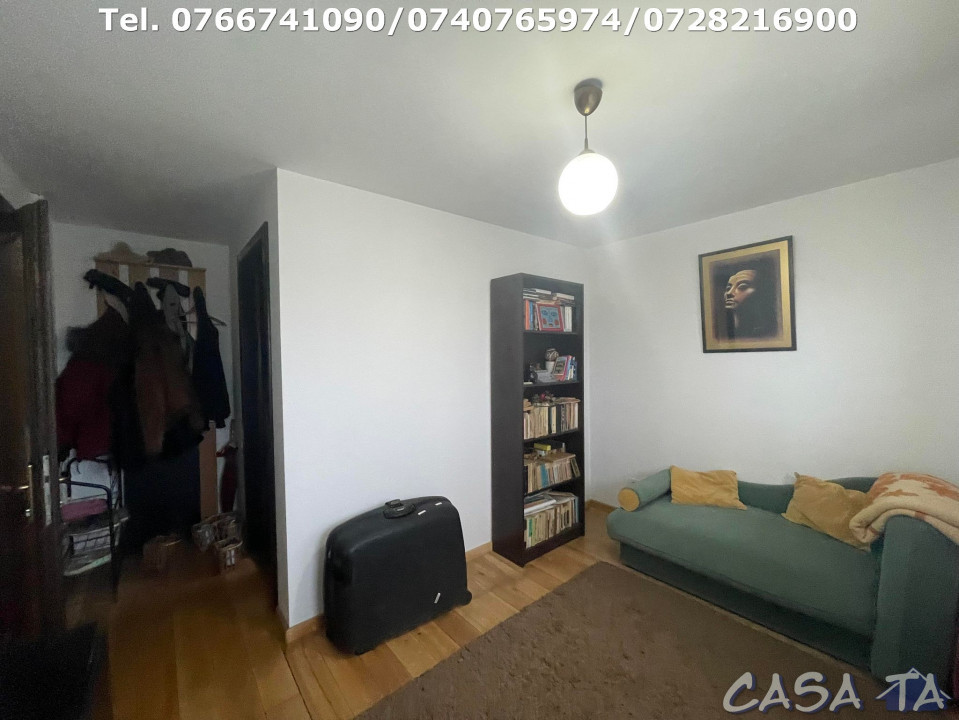 Vila De Lux, P+E, 5 Camere, Strada Barajelor - Semicentral