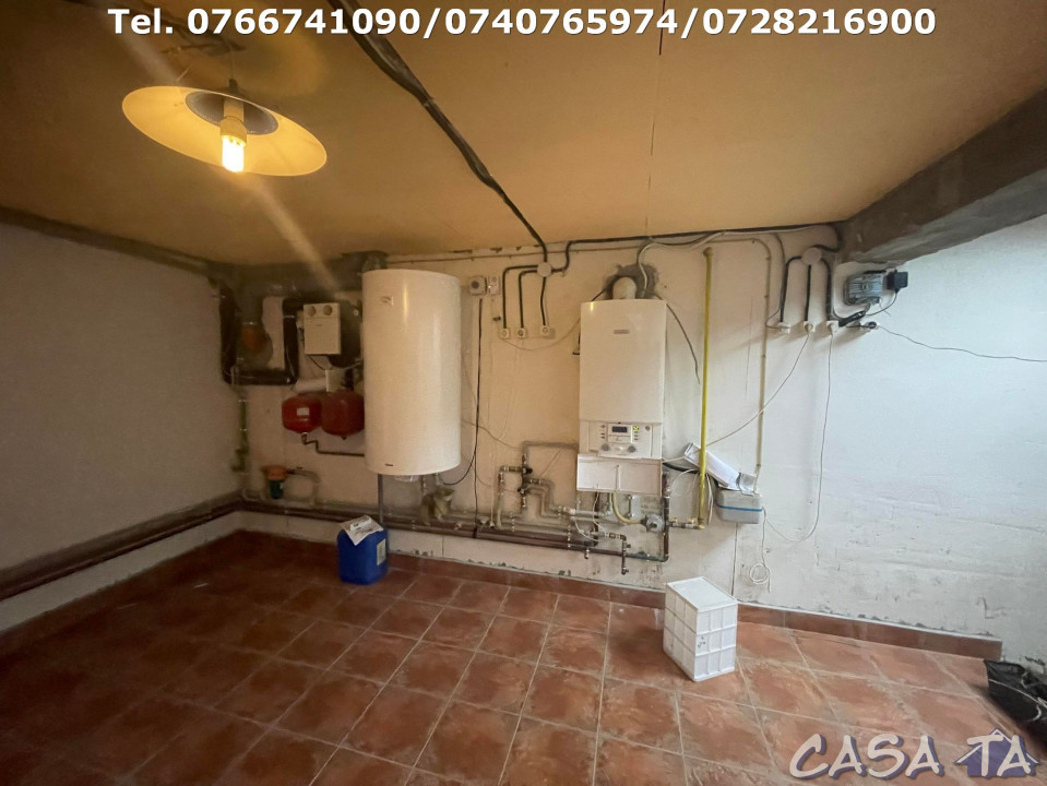 Vila De Lux, P+E, 5 Camere, Strada Barajelor - Semicentral