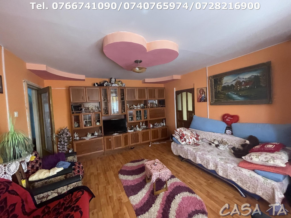 Apartament 2 Camere, Etaj 4 (cu acoperis), Strada Agriculturii