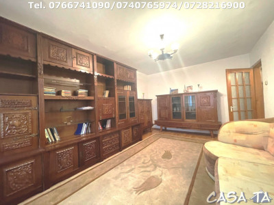 Apartament 3 Camere, Etaj 4(cu acoperis), Strada Alexandru Ioan Cuza