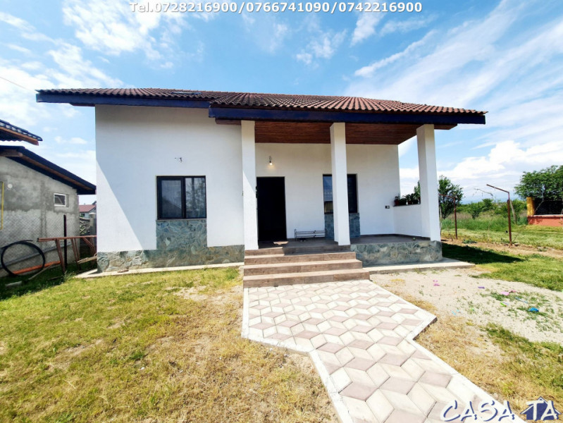  Casa P+M, situata în Târgu Jiu, Str.Primaverii 