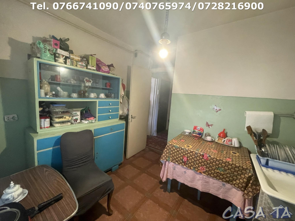 Apartament 2 Camere, Etaj 3, Strada 1 Decembrie 1918