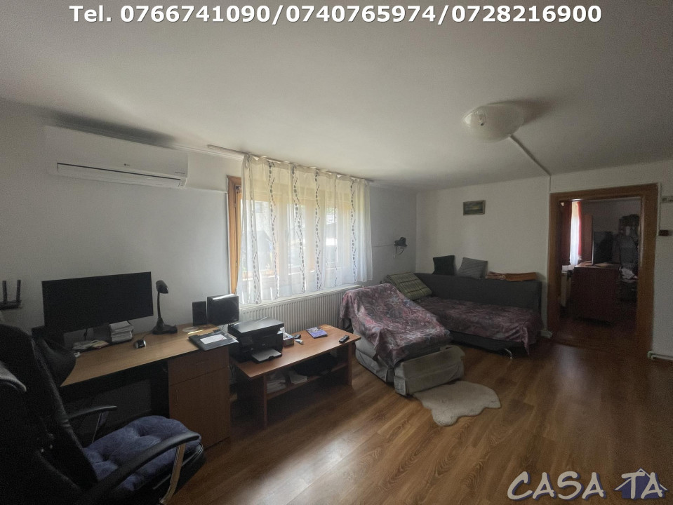 Casa 4 Camere + Anexe, Pestisani - Bradiceni