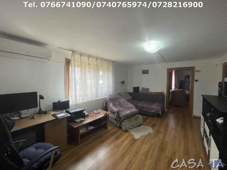 Casa 4 Camere + Anexe, Pestisani - Bradiceni