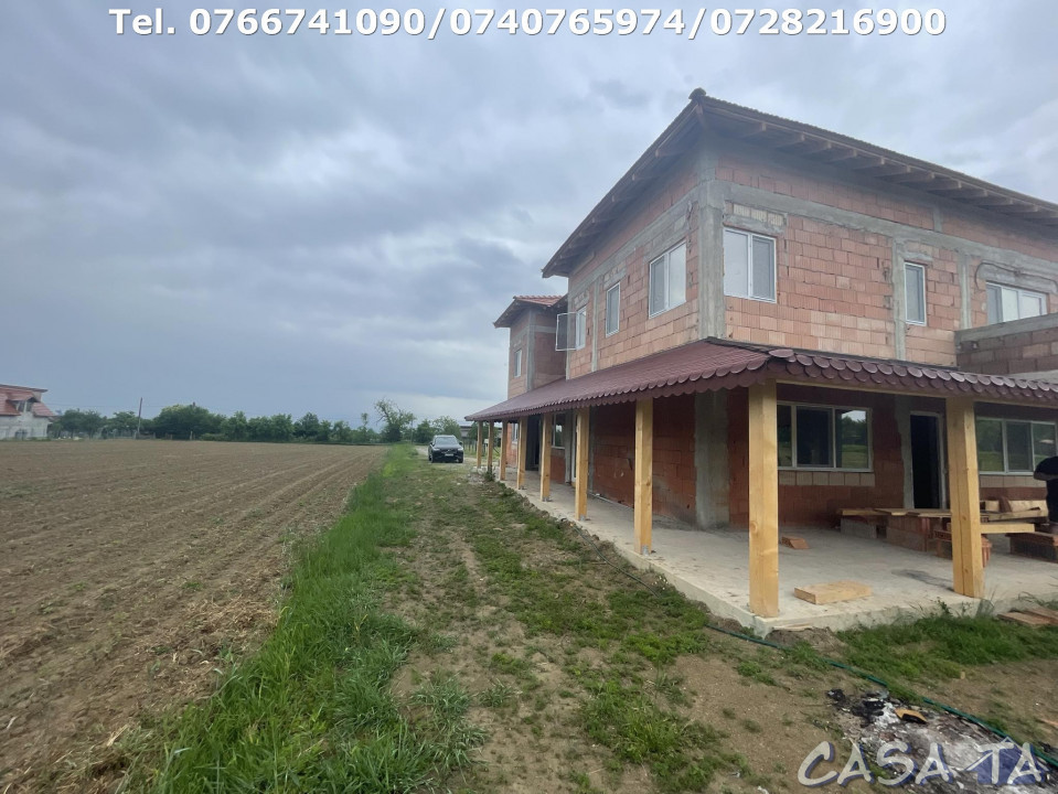 Casa 10 Caere, P+1 (la rosu), Urechesti
