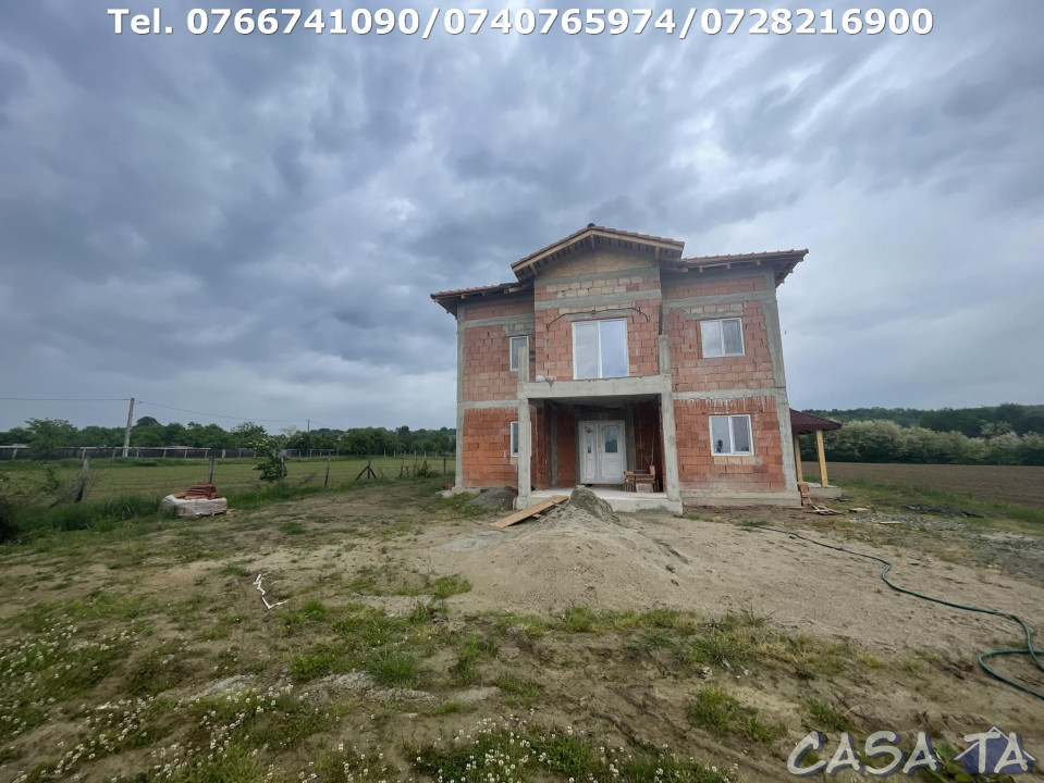 Casa 10 Caere, P+1 (la rosu), Urechesti