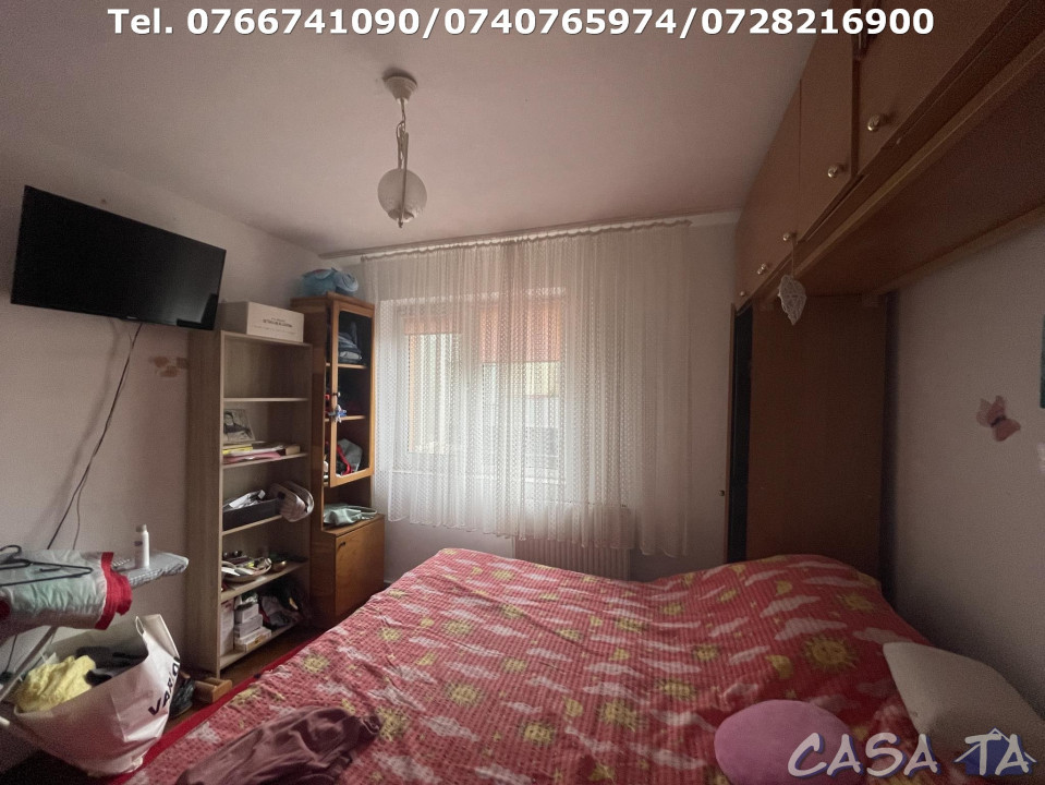 Apartament 3 Camere, Etaj 1, Strada 22 Decembrie 1989