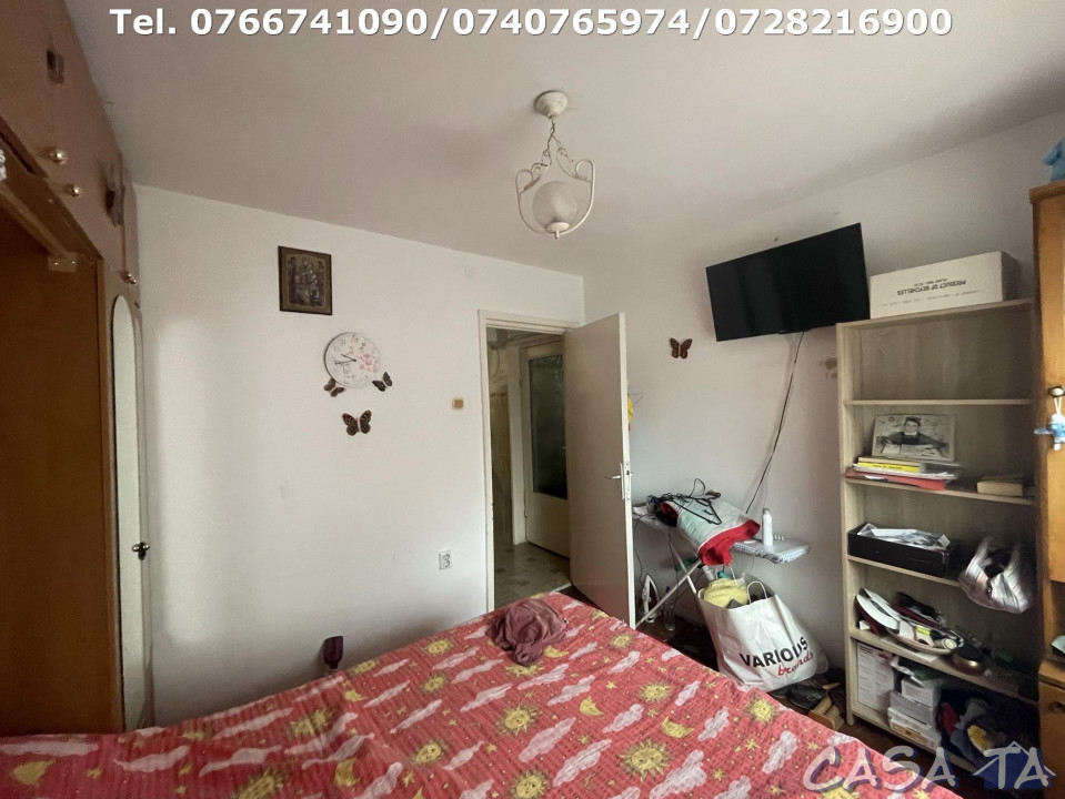 Apartament 3 Camere, Etaj 1, Strada 22 Decembrie 1989