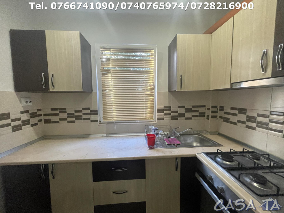 Apartament 3 Camere, Parter, Strada Castanilor