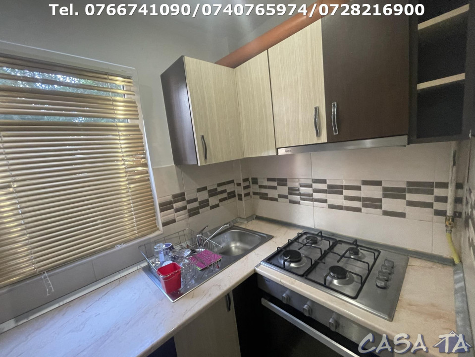 Apartament 3 Camere, Parter, Strada Castanilor