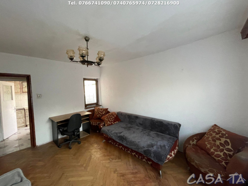 Apartament 2 Camere, Etaj 9/10 (lift), Strada Aleea Plopilor