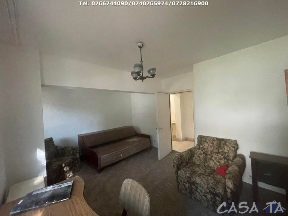 Garsoniera, situata în Târgu Jiu, Zambilelor 