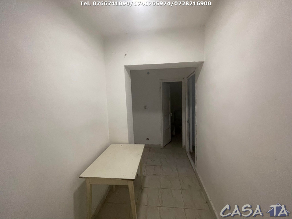 Garsoniera, situata în Târgu Jiu, Zambilelor 