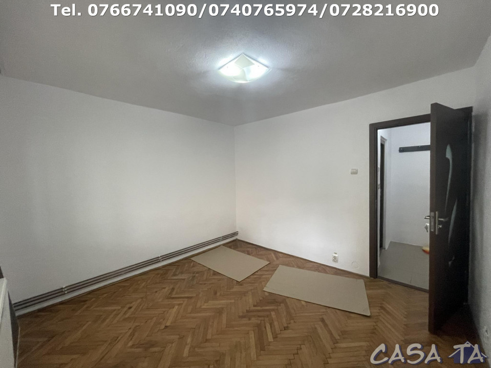 Spatiu Comercial, Parter, Strada Alexandru Ioan Cuza - Piata Mica