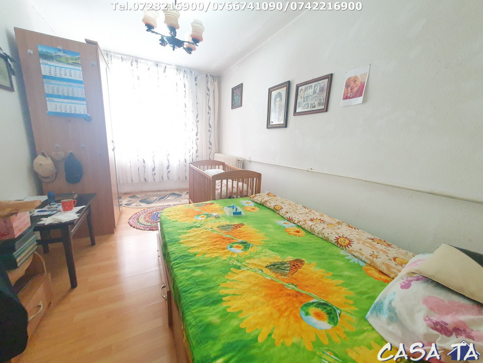 Apartament 4 camere, situat în Târgu Jiu, Aleea Sfantul Nicolae