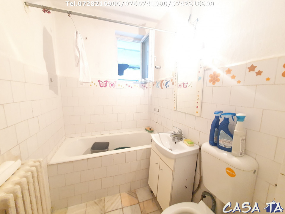 Apartament 4 camere, situat în Târgu Jiu, Aleea Sfantul Nicolae