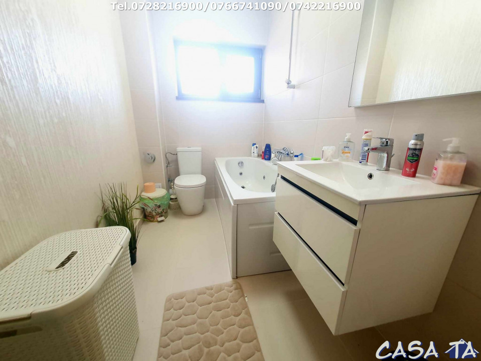 Apartament 3 camere, situat în Târgu Jiu, Str Bicaz (Bloc NOU)