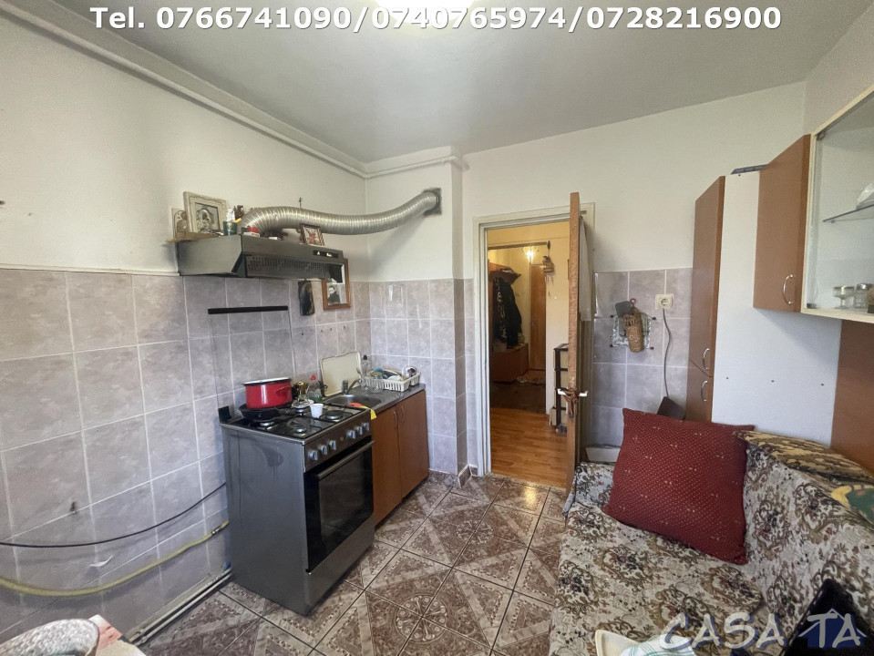 Apartament 2 Camere, Etaj 4(cu acoperis), Str. Slt. Grigore Catalin Haidau