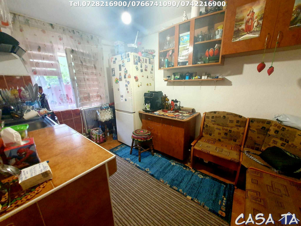 Apartament 3 camere, situat în Târgu Jiu, Str.Minerilor