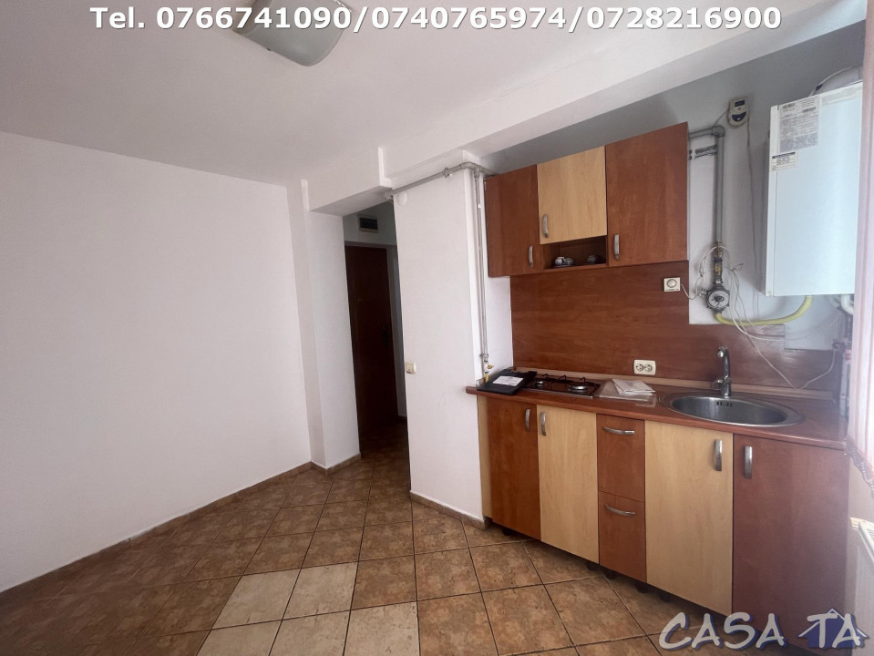 Apartament 3 Camere, Etajul 2, Bulevardul Republicii
