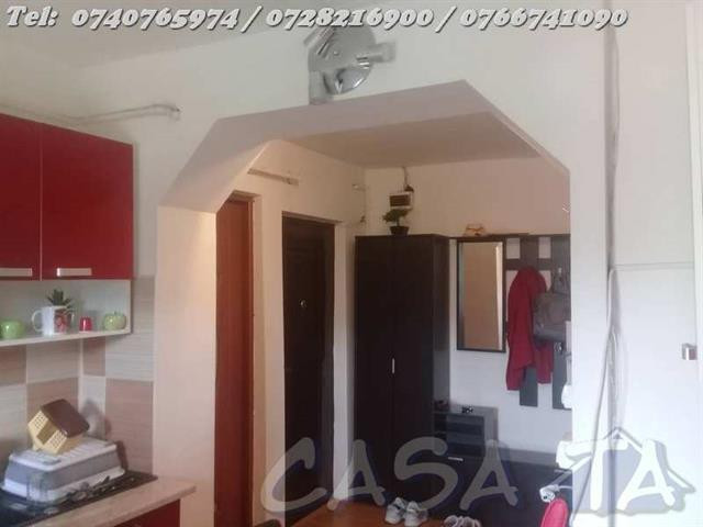 Apartament 2 Camere, Etaj 4, Rovinari