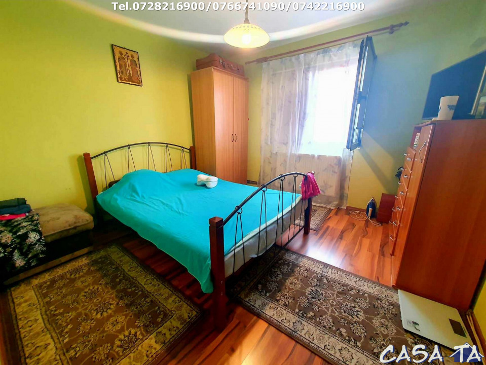 Apartament 4 camere, situat în Târgu Jiu, Str.Victoriei