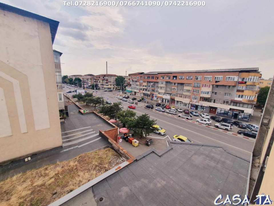 Apartament 4 camere, situat în Târgu Jiu, Str.Victoriei