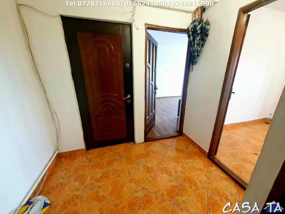 Apartament 3 camere, situat în Târgu Jiu, Lt. Col. D-tru Petrescu