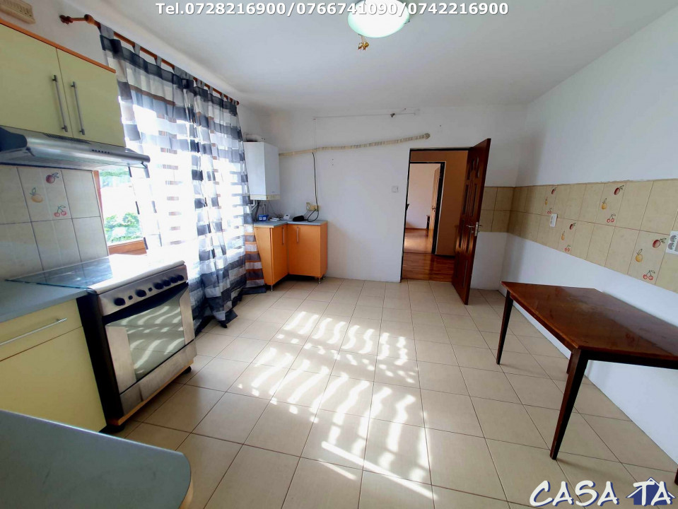 Închiriere Casa Tip Duplex, situata în Târgu Jiu ,Calea Eroilor (Zona centrala)