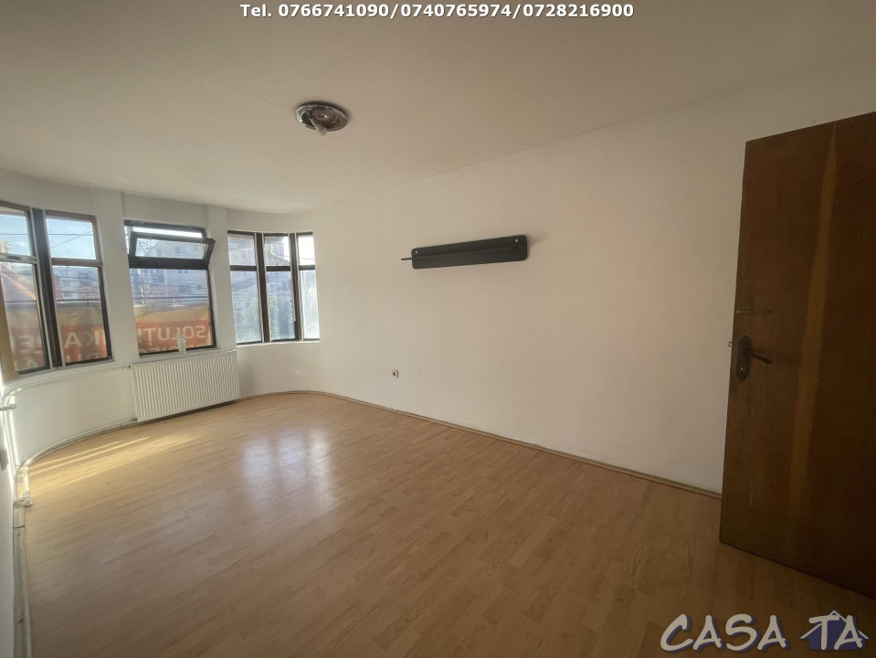 Cladire Multifunctionala, P+1, Strada 9 Mai