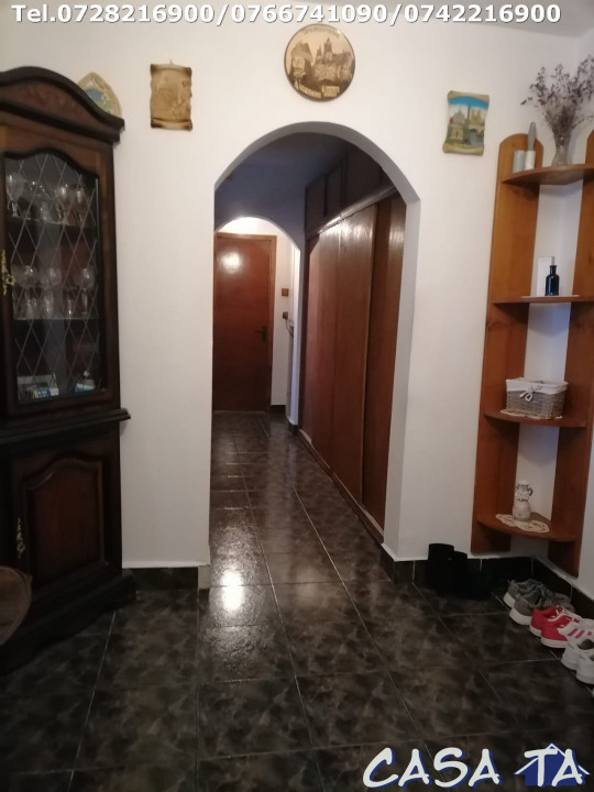 Apartament 3 camere, situat în Târgu Jiu, Bld Ecaterina Teodoroiu