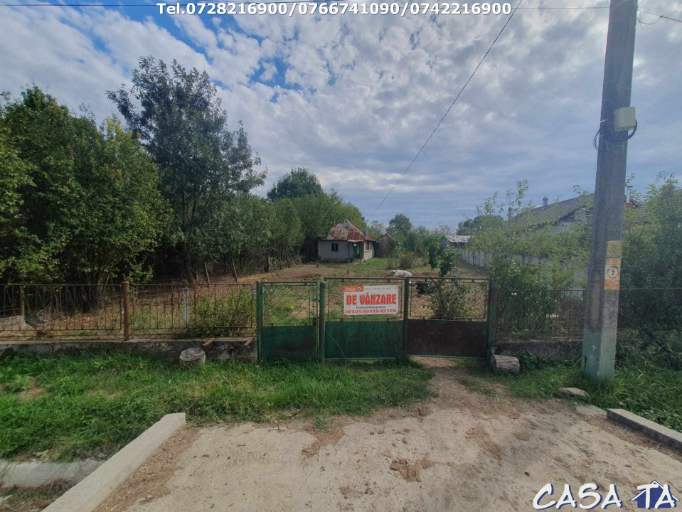 Teren 3323 mp situata în Bucureasa-Peret