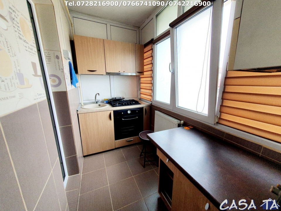 Închiriere apartament 2 camere, Str.Cerna (Central)