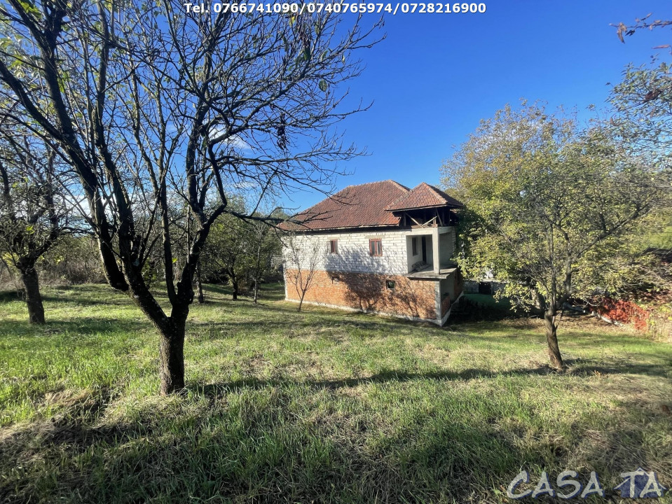 Casa 5 Camere (La Rosu) P+1, Dragutesti - Urechesti