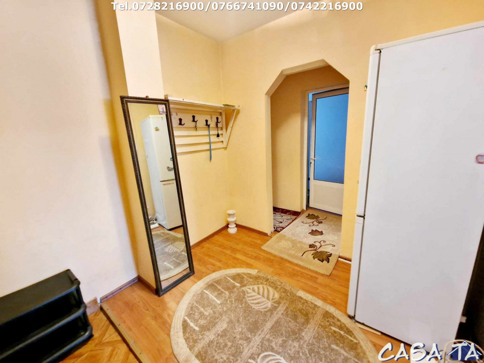 Apartament 3 camere, situat în Târgu Jiu, Str. 22 Decembrie 1989