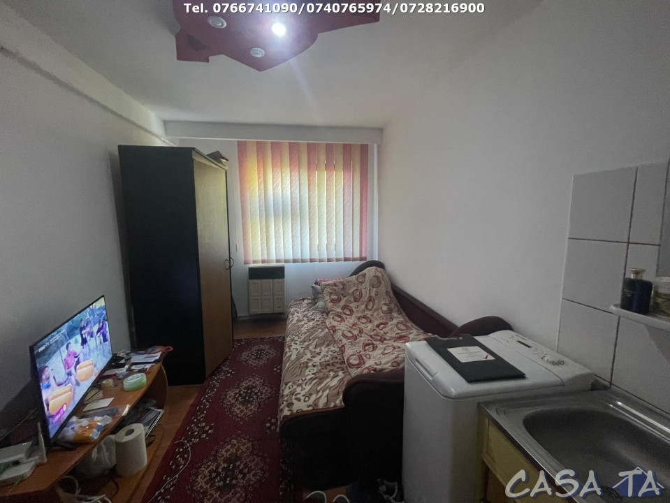 Garsoniera, Etaj 1, Strada Aleea Nicolae Titulescu-Zona Piata Mica