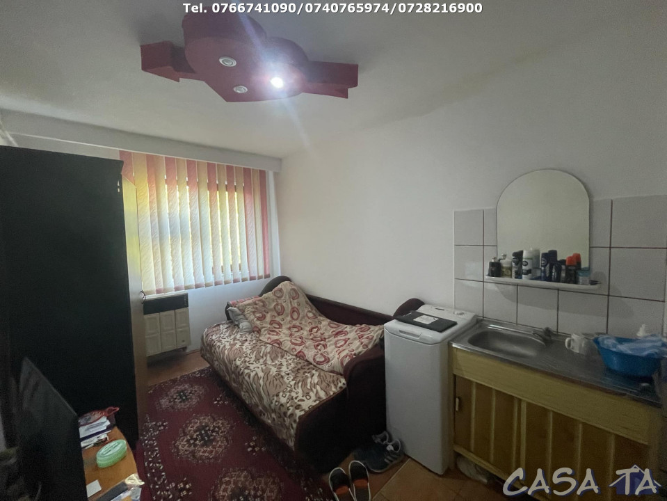 Garsoniera, Etaj 1, Strada Aleea Nicolae Titulescu-Zona Piata Mica