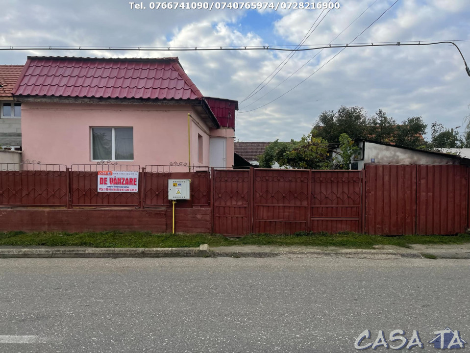 Casa 4 Camere si teren aferent (250 mp), Strada Petresti, Targu Jiu