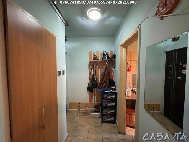 Apartament 2 Camere, Etaj 4, M.C.Oancea - Zona Centrala