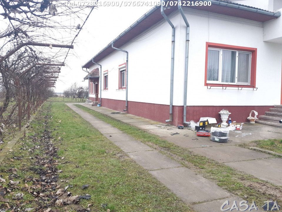 Vila de lux situata în Balesti 