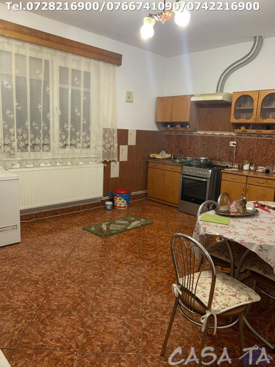Vila de lux situata în Balesti 