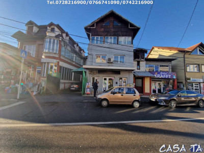 Cladire Multifunctionala, De Vanzare Str. 1 Decembrie 1918 - Piata Mica