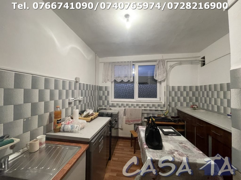 Apartament 3 Camere, Etaj 3, Aleea Garofitei