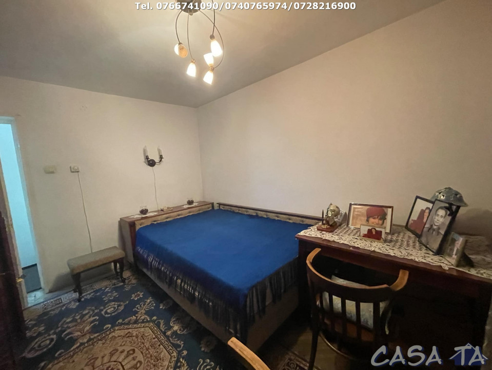 Apartament 3 Camere, Etaj 2, Strada Zambilelor