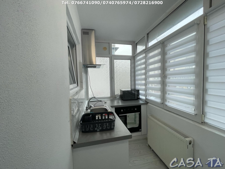 Apartament 3 Camere, Etaj 1, Strada G-ral Christian Tell - Zona Centrala