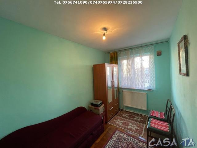 Apartament 4 Camere, Etaj 3, Aleea Teilor