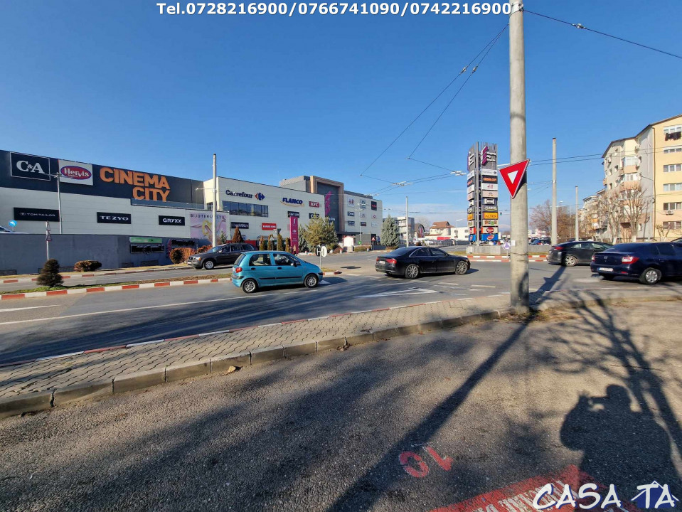 Apartament 3 camere, situat în Târgu Jiu, Str 9 Mai